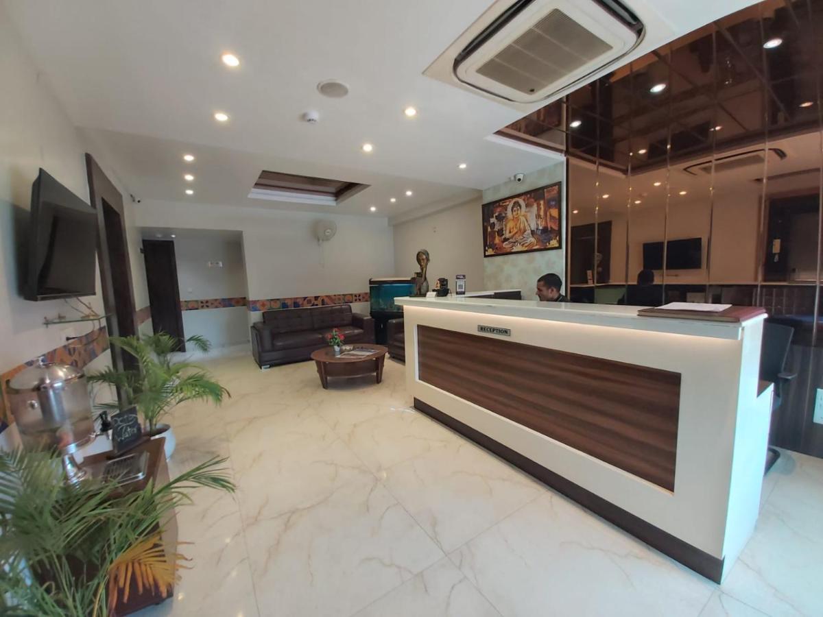 Hotel Ss Grandeur Lucknow Bagian luar foto